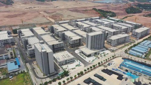 半年報(bào) 梧州高新區(qū) 強(qiáng)龍頭 補(bǔ)鏈條 聚集群 上半年實(shí)現(xiàn)雙過半目標(biāo)